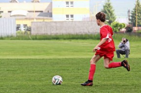 -中超联赛裁判培训质量提升，中超联赛裁判员