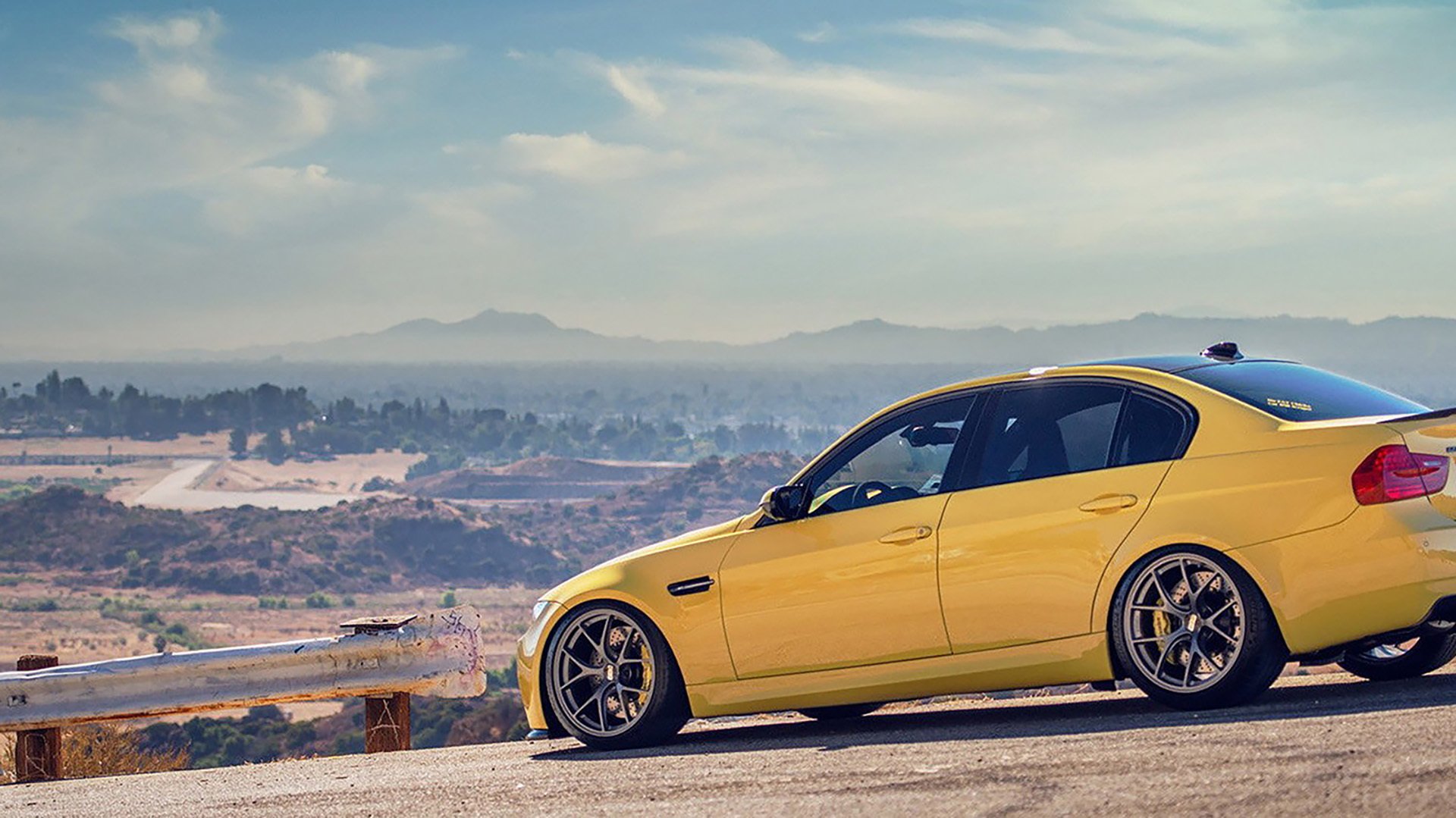 杨瀚森获得国内外媒体的高度评价,杨瀚森身高